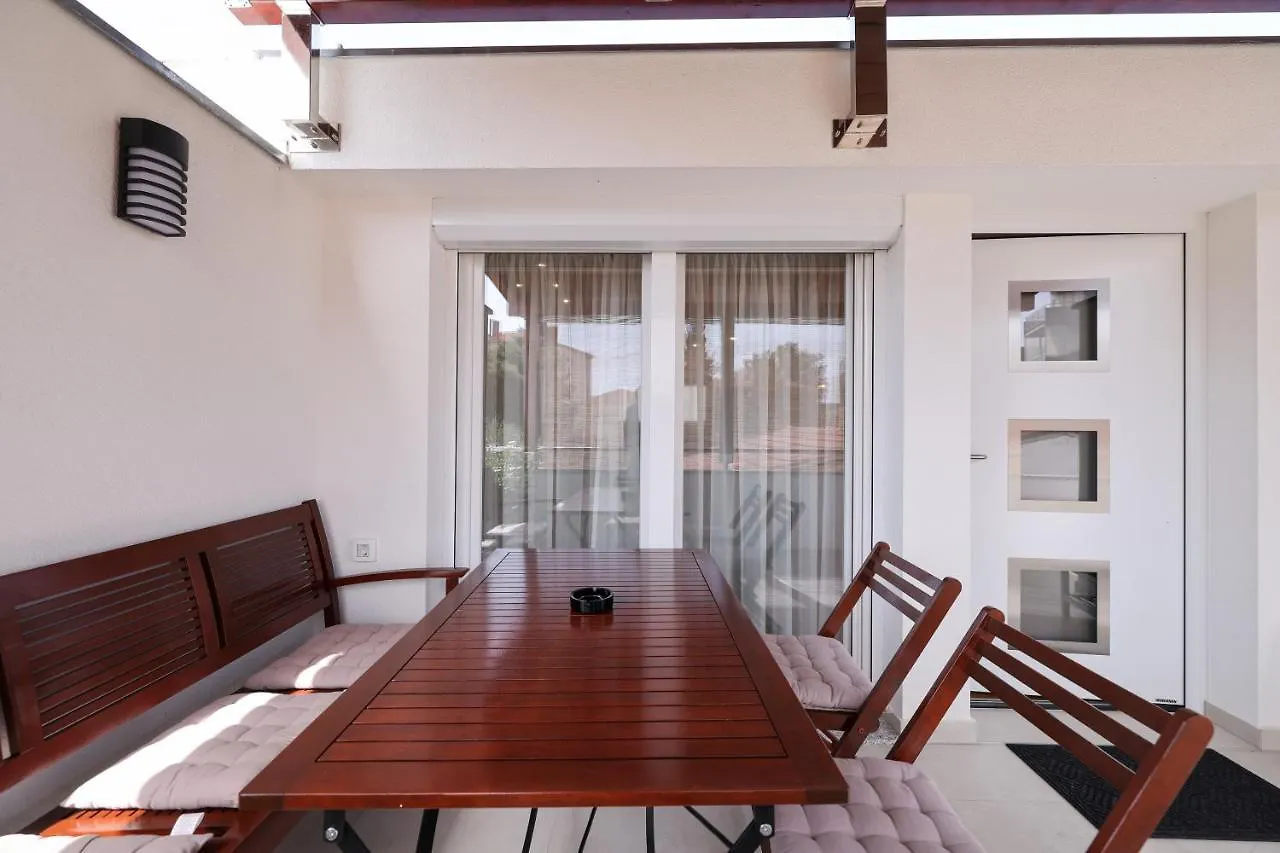 Apartment Apartman Fortuna Zadar